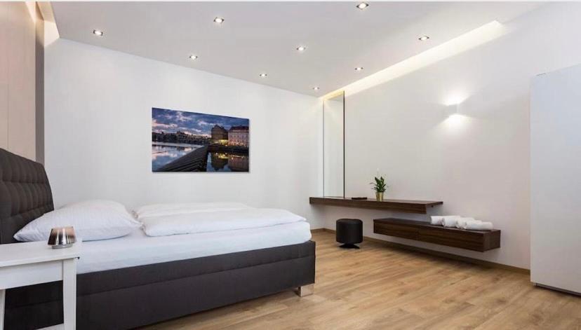 Luxury Apartment On Wenceslas Square Prague Luaran gambar